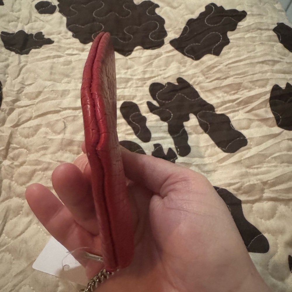 Daisy Rose Red Textured Wallet - Picture 4 of 8